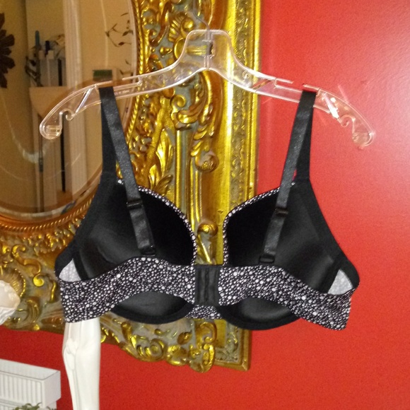 Women's Set of 3 Bras - Picture 6 of 7